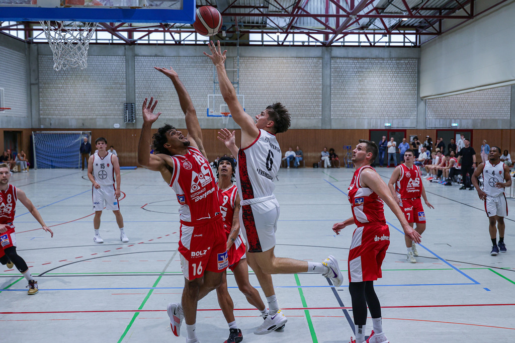 Regio Test BAYER GIANTS vs BSV Münsterland Baskets Wulfen-42 | Fotos von Basketballspielen aus dem Raum NRW fotografiert von Gero Mueller-Laschet und Daniel Schaefer - Realisiert mit Pictrs.com