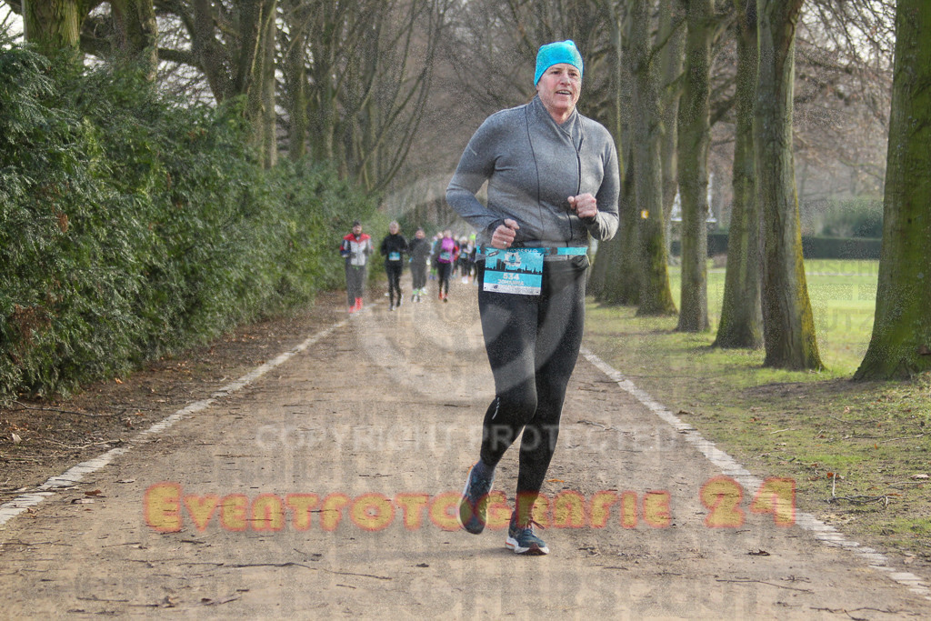 241231_1133_EV4_5085 | Sportfotografie im Rhein-Sieg Kreis, Köln, Bonn, NRW, Rheinland Pfalz, Hessen, etc. Unser Tätigkeitsfeld umfasst den Laufsport vom Volkslauf über den Marathon, Duathlon, Triathon bis zum Ultralauf wie Kölnpfad Ultra oder Schindertrail.