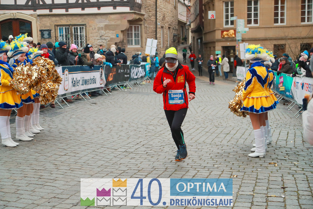 VR Bank Hauptlauf 10km | 40. Optima 3koenigslauf 2026 - Realisiert mit Pictrs.com
