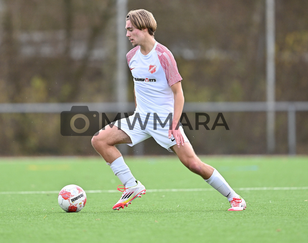 Fussball I Herren I Saison 2025-2026 I Bundesliga I 6. Spieltag I Eintracht Frankfurt - FC Bayern München  | MWMARA - Realisiert mit Pictrs.com