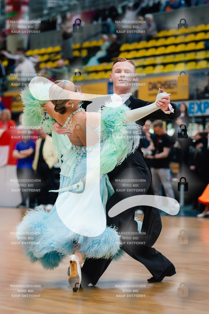 Hessen Tanzt WDSF Open Junior II Standard 8th (216) Jakub Kalina _ Beata Mockova (Czech Republic)-2025-05-17-7537 | Webshop for digital downloads and prints of dance sport, event & show photographer Julian Link - Realisiert mit Pictrs.com