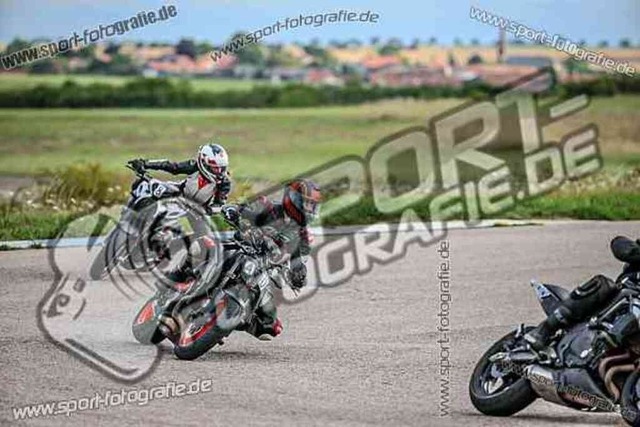 pubi3956 | Professionelle Fotos von Sportveranstaltungen, aber auch Hochzeiten und anderen Events. - Realisiert mit Pictrs.com