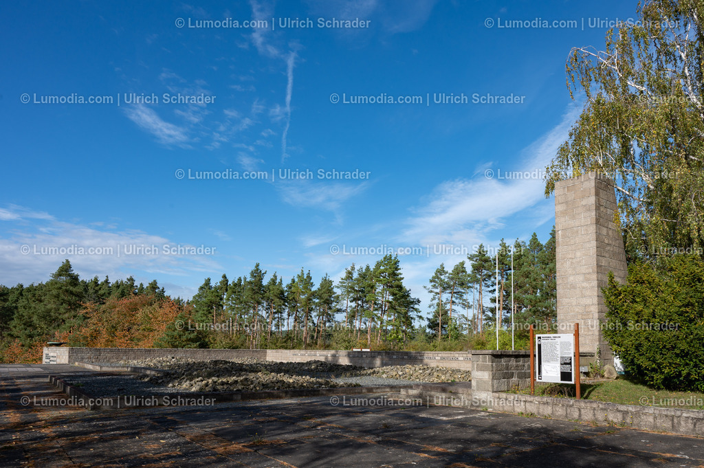 10049-13605 - Gedenkstätte Langenstein-Zwieberge | Stockfoto und Bilderpool mit Bildmaterial aus Deutschland, dem Harz, Halberstadt, Quedlinburg, Wernigerode und weltweit. Qualitativ hochwertige und professionelle Fotos anschauen und kaufen. - Realisiert mit Pictrs.com