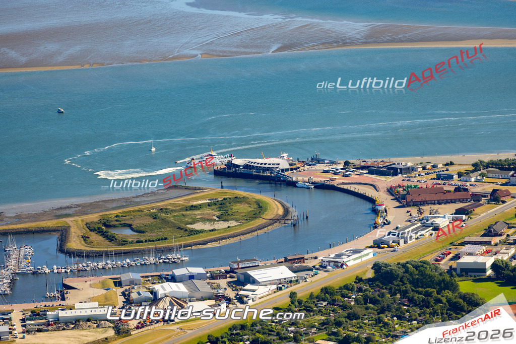 Aktuelles Luftbild von Hafen Norderney - Die Luftaufnahme wurde 2022 mittels UL-Flugzeug erstellt ( keine Drohne ) - hochauflösende Kamera-Systeme von  Canon -Beste Qualität - Für grossformatige Ausdrucke geeignet. Die Geschenkidee !