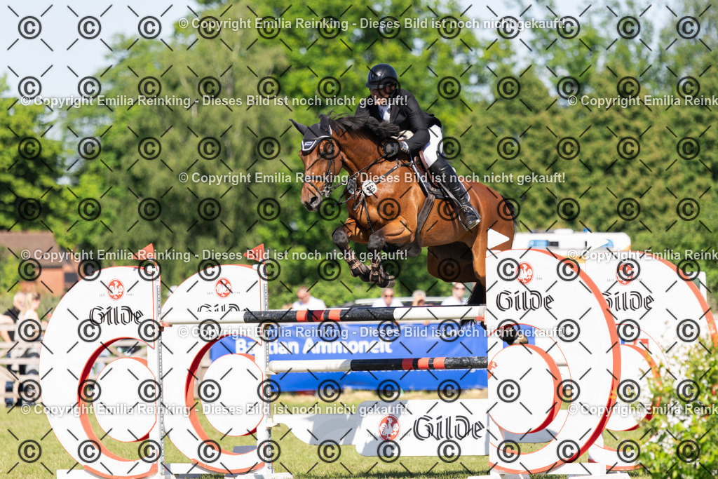 CL5A1403 | Emilia Reinking Fotografie - Realisiert mit Pictrs.com