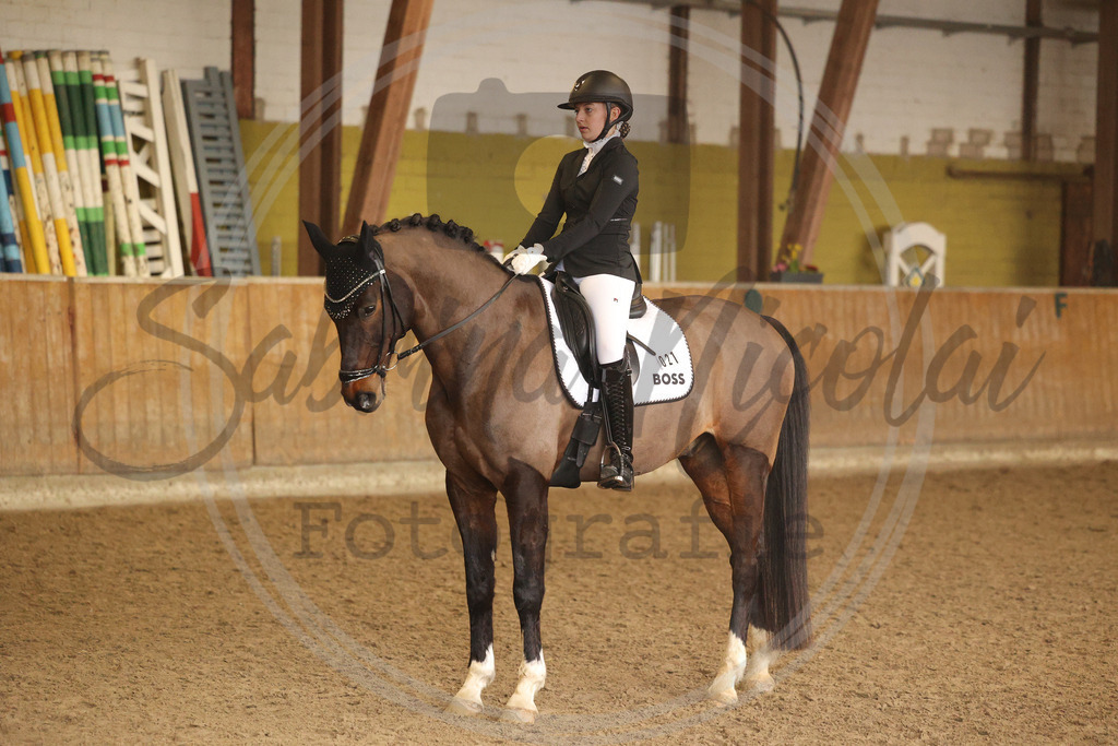 994A9143 | sabrinanicolaifotografie - Realisiert mit Pictrs.com