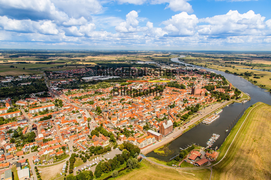 Tangermünde-7102 | Tangermünde - Realisiert mit Pictrs.com