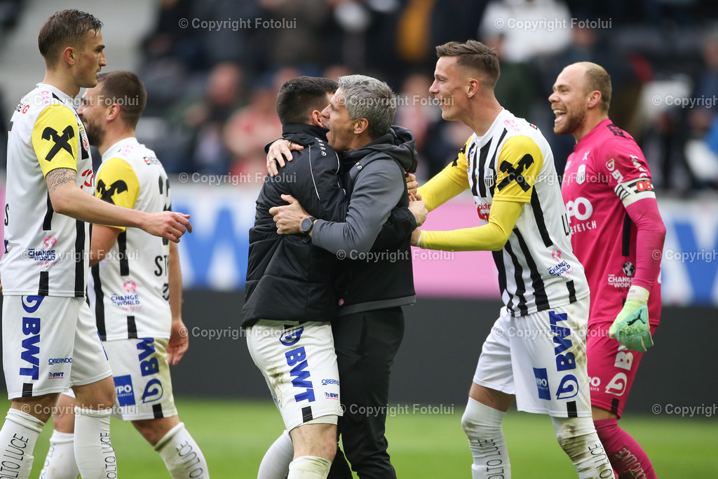A_LUI_20230409_0047 | SPORT FUSSBALL ADMIRAL BUNDESLIGA 2022/23 LASK VS STURM GRAZ
IM BILD: Jubel Lask,
FOTO:FOTOLUI/UW