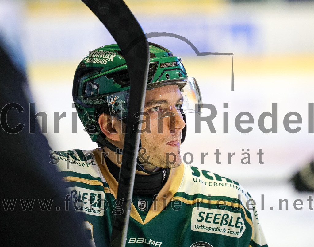 2026-01-06_083_TSV_Erding_gegen_EV_Lindau_Islanders | Erding, Deutschland, 06.01.2026:Eishockey, Oberliga Süd 2025 / 2026, 35. Spieltag, TSV Erding gegen EV Lindau Islanders, Endergebnis: 2:5Paul Pfenninger (Erding Gladiators, #58)Foto: Christian Riedel / fotografie-riedel.net