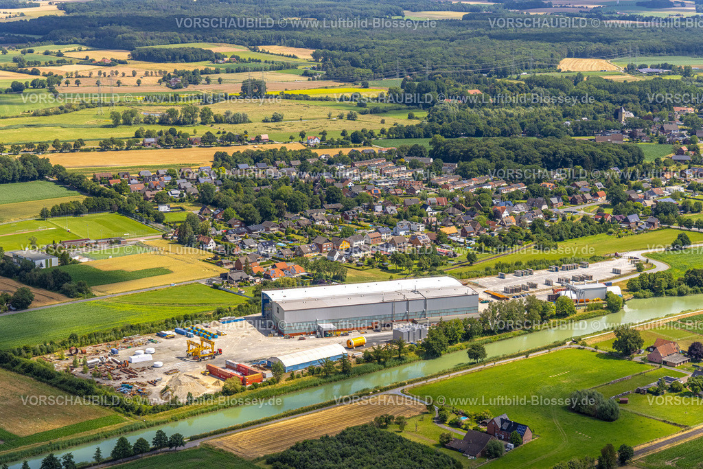 Hamm240706867 | Luftbild, Hallenneubau der Firma Hoffmeier, Baustelle einer riesigen Halle am Datteln-Hamm-Kanal, Werksstandort Hafen Kranstraße, Wohnhäuser an der Mühlenstraße, Uentrop, Hamm, Ruhrgebiet, Nordrhein-Westfalen, Deutschland