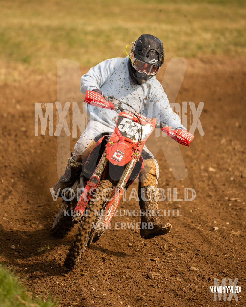 866A0660 | mxndyyvipix