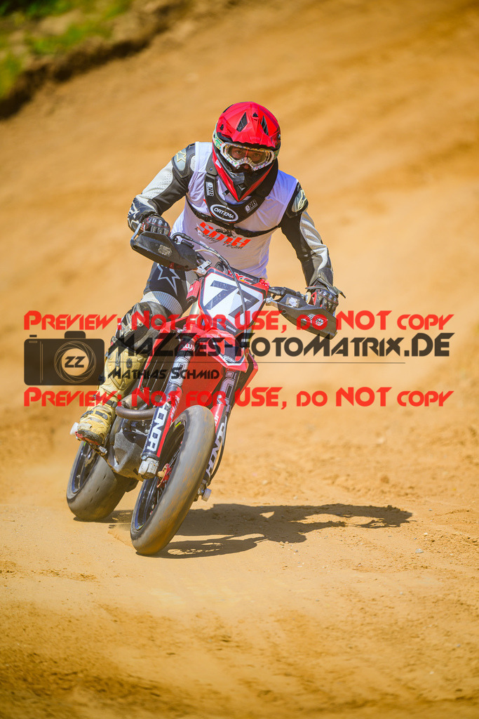 MaZZes_FotoMatrix_240512_6007705_8297 | S3