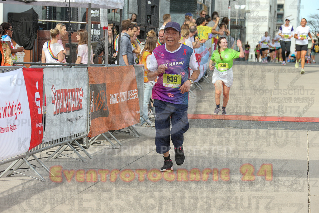 250920_1335_EX1_5678 | Sportfotografie im Rhein-Sieg Kreis, Köln, Bonn, NRW, Rheinland Pfalz, Hessen, etc. Unser Tätigkeitsfeld umfasst den Laufsport vom Volkslauf über den Marathon, Duathlon, Triathon bis zum Ultralauf wie Kölnpfad Ultra oder Schindertrail.