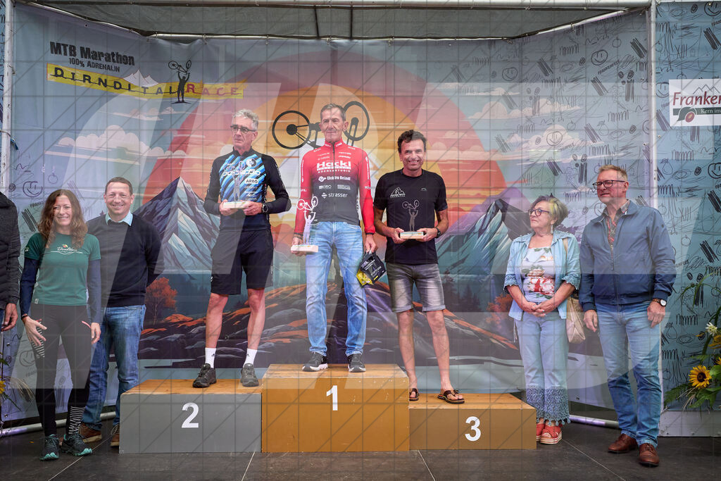 Betriebszentrum Laubenbachmühle, Frankenfels, Österreich - 13. September 2025: Dirndltal Race - Fun und Trophy Race - SiegerehrungFotograf: Martin Bihounek / martinbihounek.com | 13. September 2025 Betriebszentrum Laubenbachmühle, Frankenfels, Österreich : Dirndltal Race - Fun und Trophy Race - Siegerehrung •••••Photo by: Martin Bihounek / martinbihounek.comInsta: @martinbihounekcom