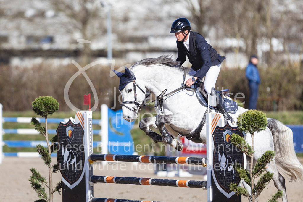 260402_Fruehlingsfest_M1-Spr-726 | Deine schönsten Turniermomente als professionelle Fotos! Entdecke hochwertige Pferdesport-Fotografie im Online-Shop. Jetzt Fotos finden & bestellen!