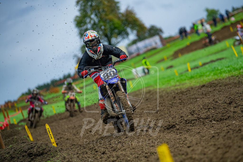 BYR85 (338) | Paeschuphoto Shop - Wer nicht sucht der auch nicht findet.Ob Motocrossbilder oder von einem besuchtem Spiel, Hauptsache Action. - Realisiert mit Pictrs.com