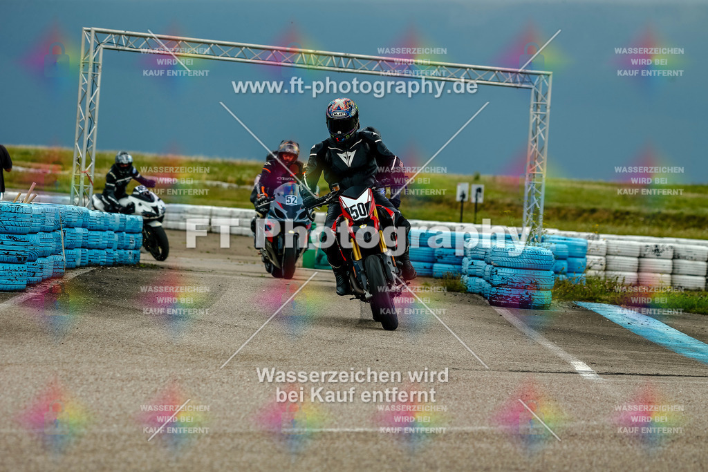 Chambley Juli-3203 | Hier findet Ihr Bilder von Touristenfahrten auf der Nürburgring Nordschleife oder von anderen Veranstaltungen die ich besucht habe. Viel Spass beim Durch Schauen 