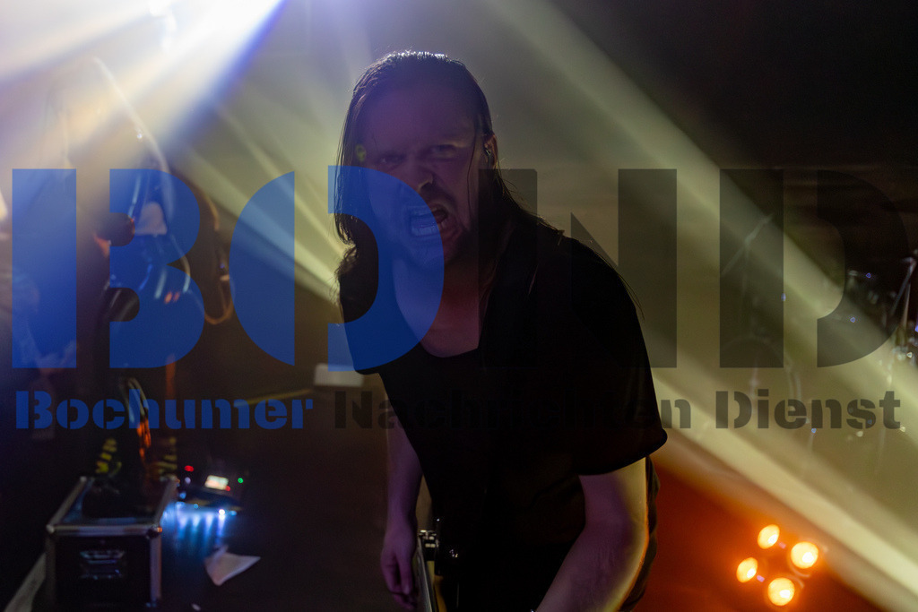 SES_ENEINS20250227-59 | bond - Realisiert mit Pictrs.com