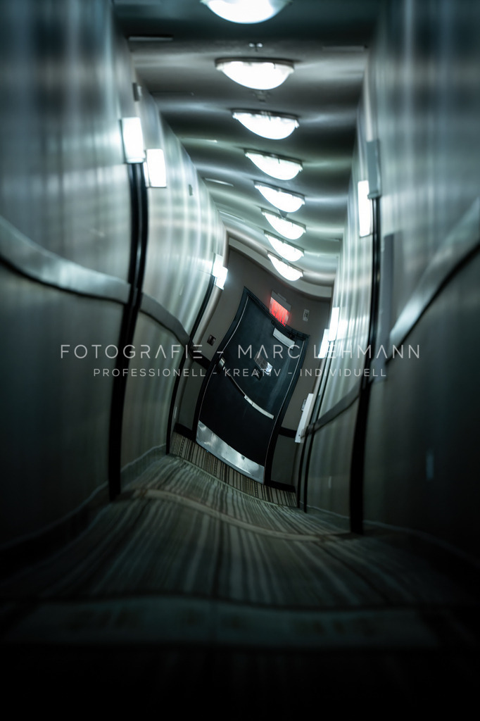 RockyMountains-Canmore-Hotelflur-II-Fotografie-Marc-Lehmann | Fotografie Marc Lehmann - Realisiert mit Pictrs.com