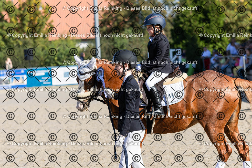 CL5A0330 | Emilia Reinking Fotografie - Realisiert mit Pictrs.com