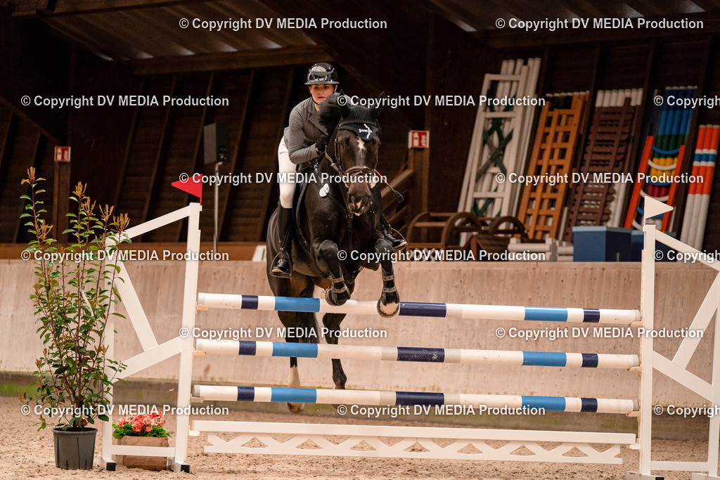 Springen Tag 1-640 | dv-media-shop - Realisiert mit Pictrs.com