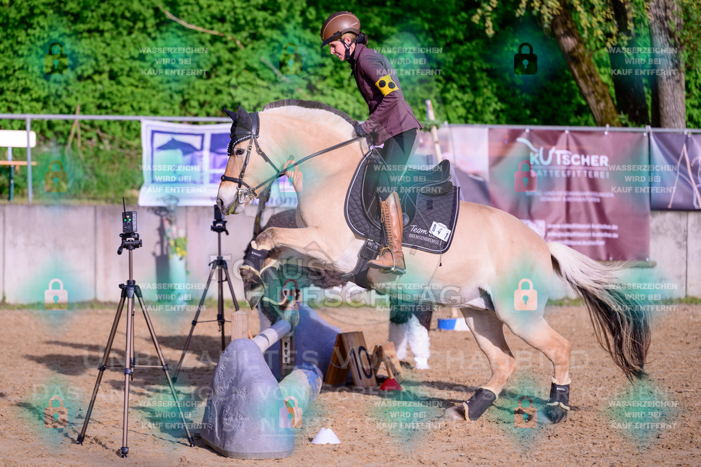 02052026-Giesenbach-03-Speedtrail-0534 | Fokus Hufschlag Fotografie - Realisiert mit Pictrs.com