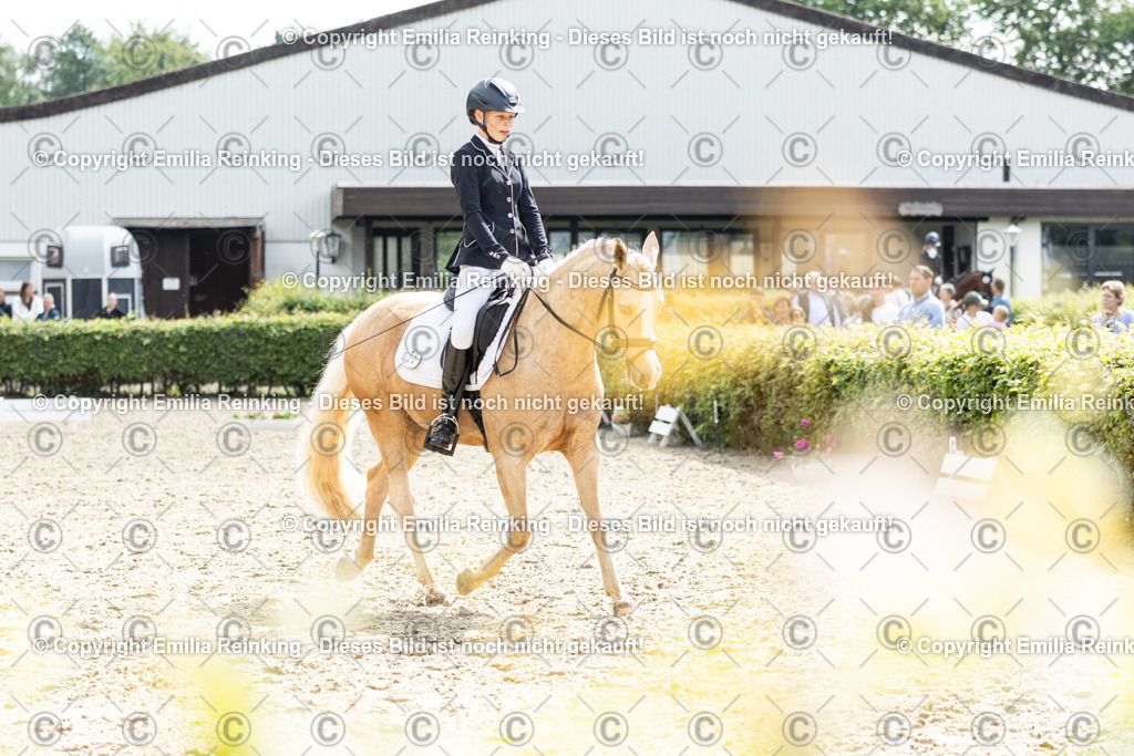 CL5A6473 | Emilia Reinking Fotografie - Realisiert mit Pictrs.com