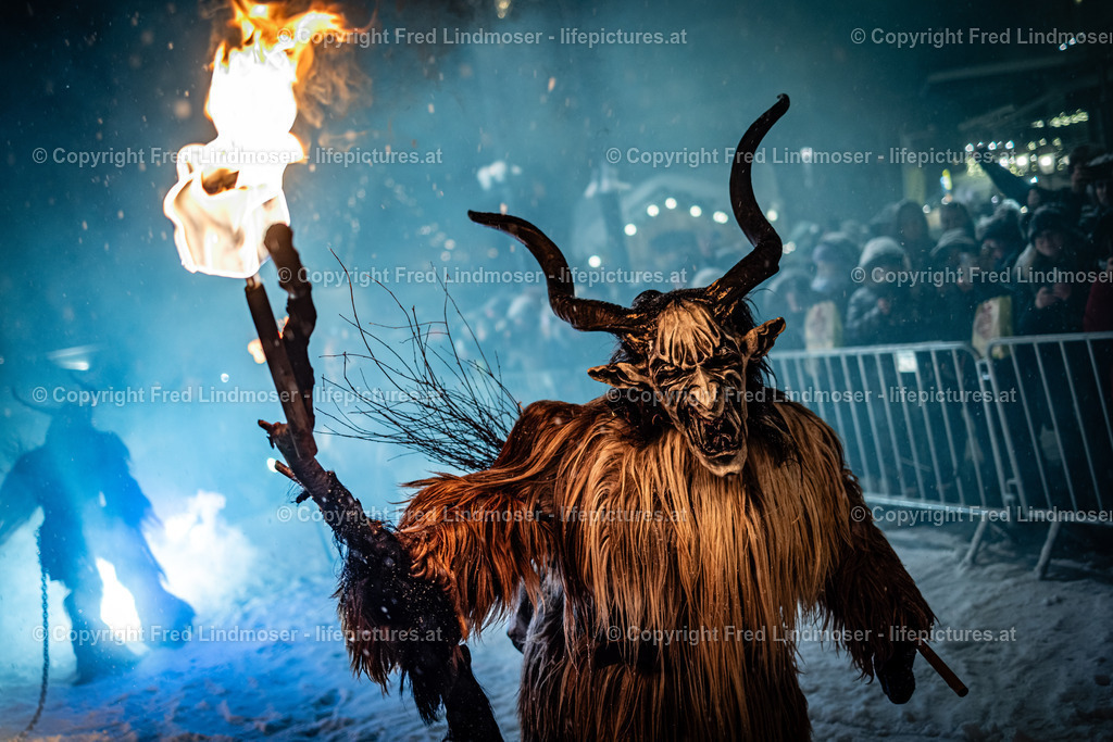 Mariazeller Advent 25112023_Fred Lindmoser-7760 | Fotos und Fotoprodukte - Realisiert mit Pictrs.com