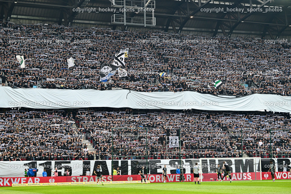 SK Puntigamer Sturm vs. SK Rapid Wien Siegerehrung, Impressionen | SK Sturm Fans, SK Puntigamer Sturm vs. SK Rapid Wien Siegerehrung, Impressionen, SK Puntigamer Sturm vs. SK Rapid Wien Siegerehrung, Impressionen am 01.05.2024 in Klagenfurt (Wörthersee Stadion ), Austria, (Photo by Bernd Stefan)