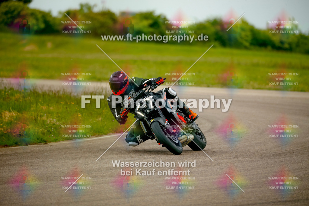 _MOT2579 | Hier findet Ihr Bilder von Touristenfahrten auf der Nürburgring Nordschleife oder von anderen Veranstaltungen die ich besucht habe. Viel Spass beim Durch Schauen 