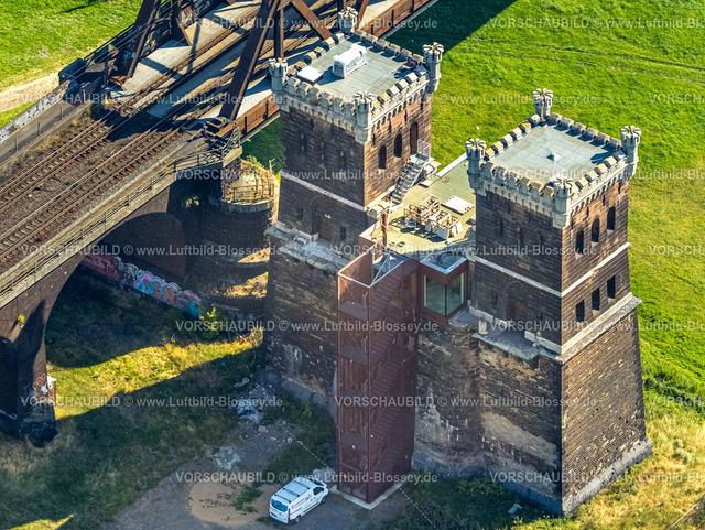 Duisburg230706257 | Luftbild, Brückenturm Rheinhausen an der Hochfelder Eisenbahnbrücke am Fluss Rhein, Friemersheim, Duisburg, Ruhrgebiet, Nordrhein-Westfalen, Deutschland