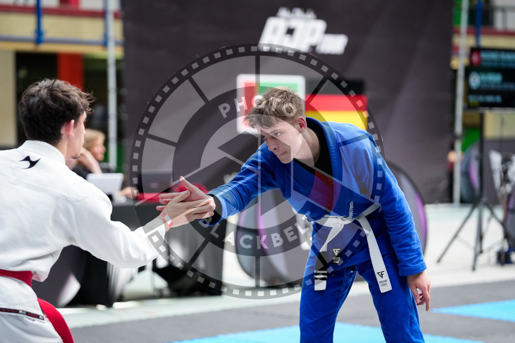 20250920PBB3002 | Athletes compete during the AJP Tour Hamburg International Jiu-Jitsu Championship, on September 20, 2025 in Hamburg, Germany. © Chiara Dazi / photoblackbelt