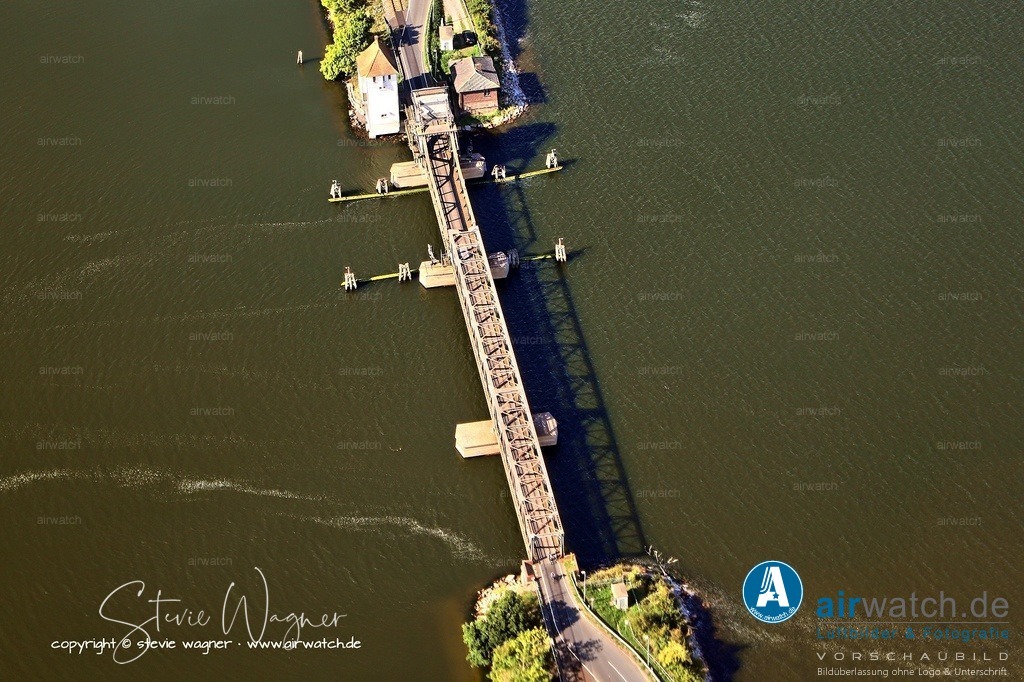 Luftbild Ostseefjord Schlei, Boren-Lindaunis Schleibrücke | Luftbild Ostseefjord Schlei, Boren-Lindaunis Schleibrücke