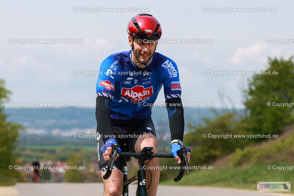 512_AR6_1455 | Neusiedlersee Radmarathon 2026@sportshot_your_pictrs #yourpictures#roadtowm2029 #nrm #neusiedlerseeradmarathon #neusiedlersee #neusiedlerseetourismus #burgenland #mörbisch #nrm26 #burgenlandtourismus #voglundco #poweredbyburgenlandtourismus #radsport #rad #marathon #ucigranfondo #visitburgenland #ucigranfondoworldseries