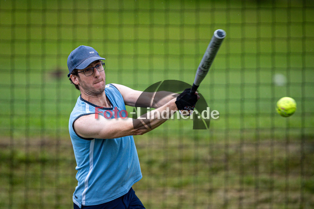 Stadtmeisterschaft Baseball Penzberg | Stadtmeisterschaft Baseball Penzberg, Stadtmeisterschaft Baseball Penzberg, 20240615,Volltreffer,2024-06-15 in Penzberg (Nonnenwaldstadion)Copyright: WolfgangxLindner www.foto-lindner.de