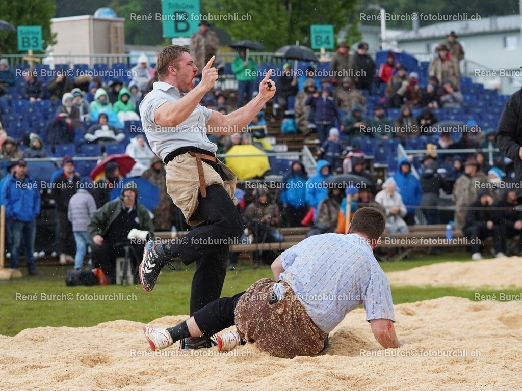 DSC07093 (2) | René Burch leidenschaftlicher Fotograf aus Kerns in Obwalden.  Hier finden sie Sport, Landschaft und Natur Fotografie.
 - Realisiert mit Pictrs.com