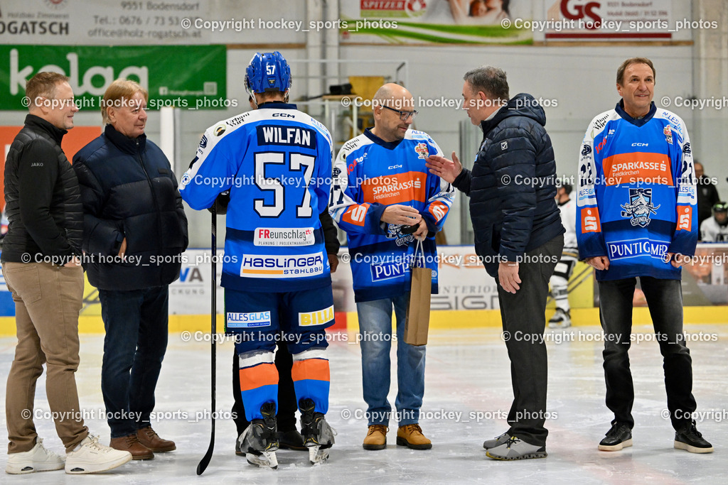 ESC Sparkasse Steindorf vs. LE Kings | #57 Wilfan Franz ESC Steindorf, Udo Bergner Sparkasse Feldkirchen, Sektionsleiter ESC Steindorf hans Tschernutter, Kärntner Eishockey Präsident Michael Herzog Löschnig, Bürgermeister Steindorf Georg Kavalar, Vizebürgermeister Steindorf Gotthard Hatberger, Gerhard Greimer Sparkasse Feldkirchen, ESC Sparkasse Steindorf vs. LE Kings, ESC Sparkasse Steindorf vs. LE Kings am 01.11.2025 in Steindorf (Ossiachersee Halle), Austria, (Photo by Bernd Stefan)