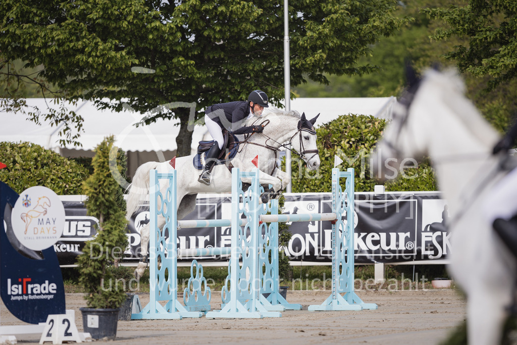 230521_MayDays_M__-Spr-810 | 3. Etappe der Waldbach Amateur Tour, M**-Springen mit steigenden Anforderungen, Herford-Laar, May Days, 21.05.2023