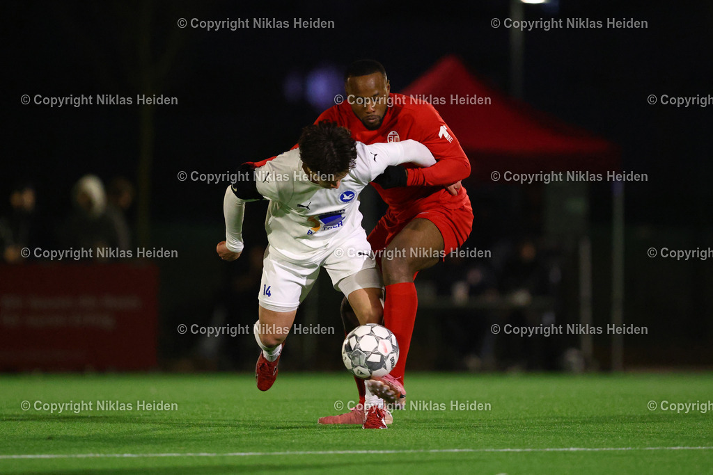 NH_EimsbüttelerTV_USCPaloma_OberligaHamburg_21032026 | #4 Samuel Olayisoye (Eimsbütteler TV), #14 Aulon Lekaj (USC Paloma)Fußball I Herren I Gamesright Oberliga Hamburg I Saison 2025-2026  I 28. Spieltag I Eimsbütteler TV - USC Paloma I 21.03.2026 I Sportzentrum Hoheluft