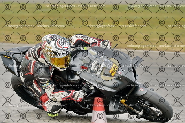 25bt05-0112 | markuskiefer.com - Realisiert mit Pictrs.com