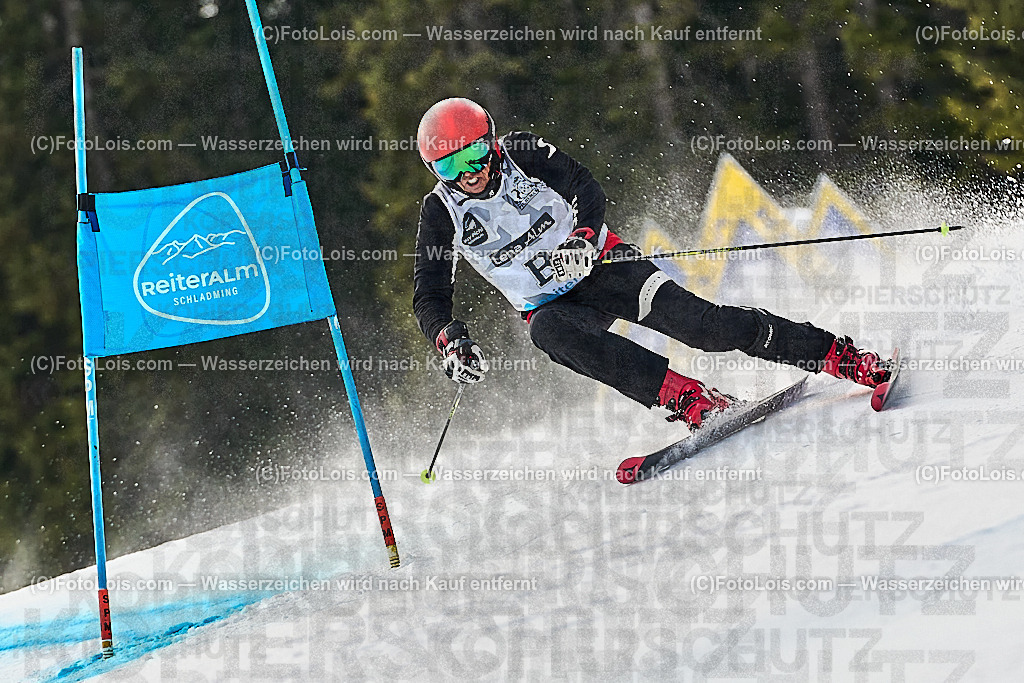 _WWO2983_MASTERS-WM_Reiteralm_CD-SG_Vorlaeufer | FISWORLD CHAMPIONSHIPSMASTERS ALPINE SKIING, 23. – 28. MÄRZ 2026 - REITERALM | STMK | AUT.   Veranstaltet vom Masters-Referat des Deutschen Skiverbandes (DSV). Durchführende Organisation: WSV Pichl-Reiteralm, unterstütutzt von den Bergbahnen REITERALM bei Schladming und SKI AUSTRIA.                            Disziplinen:  Super-G, GiantSlalom, Slalom.                                                 Kategorien:  A (Herrn 30-59 Jahre), B (Herrn ab 60 Jahre), C (Damen 30-59 Jahre), D (Damen ab 60 Jahre).                Rennstrecken:   Gasselhöhe und Muldenliftpiste auf der Reiteralm.