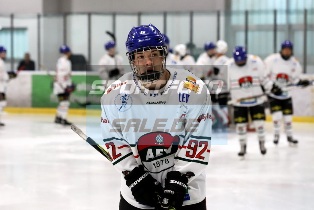 Alex Benkert - AEV | Alex Benkert - AEV - Realisiert mit Pictrs.com