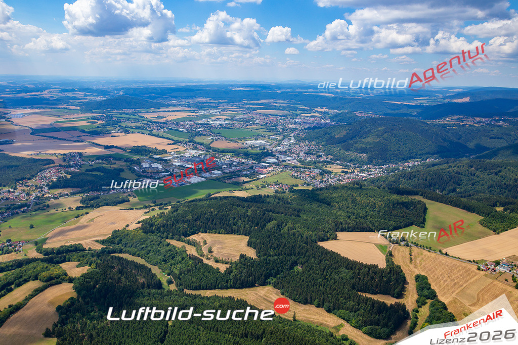 Die Luftbildaufnahme Malmerz - Sonneberg wurde 2018 mittels Flugzeug (keine Drohne) erstellt. Perfekte Schärfe und Druck- Auflösung- Garantiert!