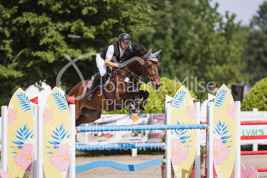 250531_MayDays_S1-Spr-224 | Deine schönsten Turniermomente als professionelle Fotos! Entdecke hochwertige Pferdesport-Fotografie im Online-Shop. Jetzt Fotos finden & bestellen!