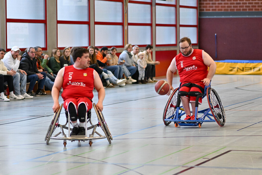 2025-12-14-Ralph_Kunze-6205 | Ralph Kunze - Realisiert mit Pictrs.com