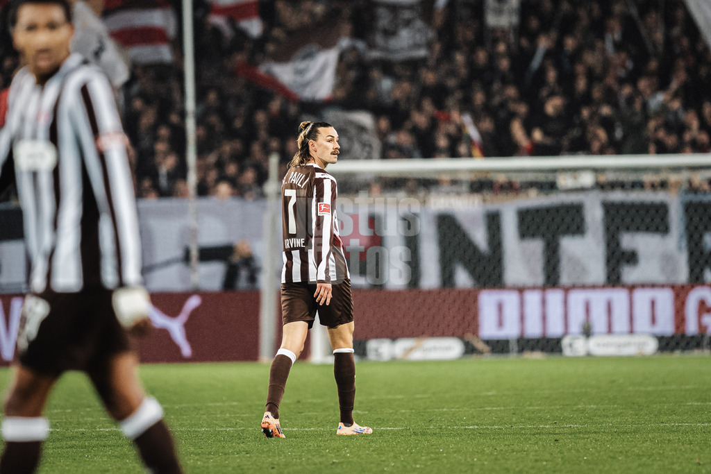 Fußball | Männer | Saison 2025/2026  | Fußball-Bundesliga | 09. Spieltag | FC St. Pauli vs. Borussia Mönchengladbach | 01.11.2025 | Jackson Irvine (#7, FC St. Pauli)