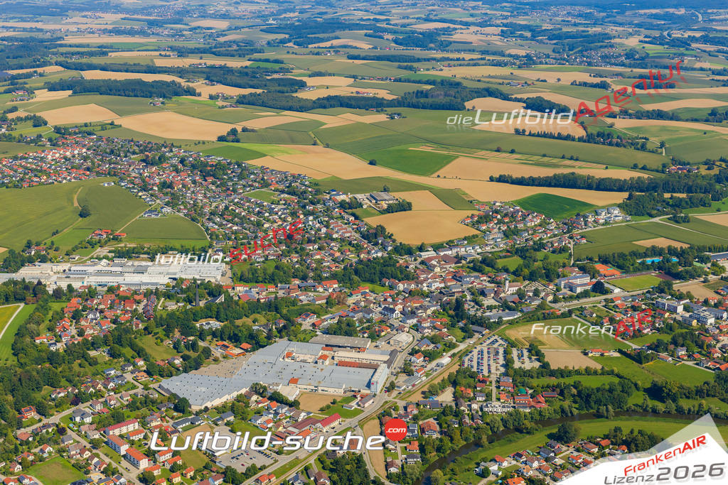 Luftaufnahme von Ruhstorf an der Rott Vs Google Maps- Die Luftaufnahme wurde 2025 vom UL-Flugzeug heraus erstellt ( keine Drohne ) - Hochauflösende Luftaufnahme - für professionelle Ausdrucke geeignet. Die Geschenkidee !Mit Lizenz und Bildrechte bestellbar