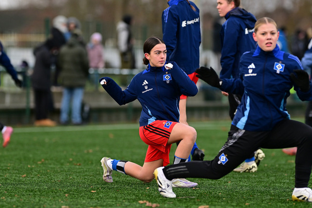 Fußball I Frauen I Saison 2025-2026 I Regionalliga Nord I 11. Spieltag I Hamburger SV U20 - Holstein Kiel I 27175 | Der Sportfotograf. - Realisiert mit Pictrs.com
