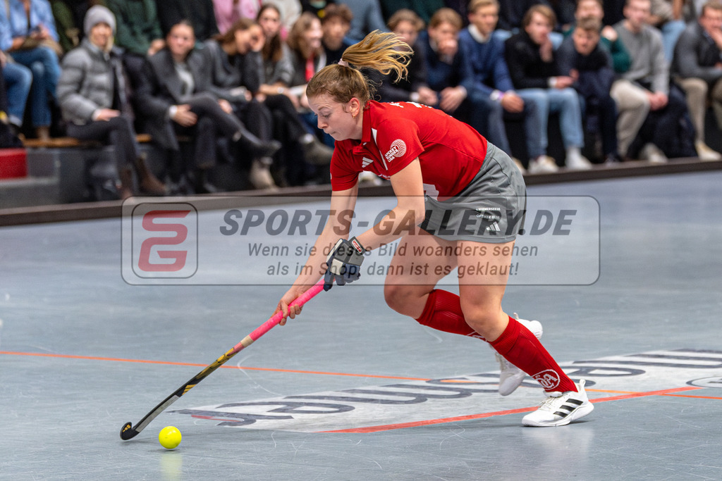 SM_20241220-D5A_7923-237 | 1.Bundesliga Hallenhockey  (W) DCADA - HTHC / 6:5 (3:3)