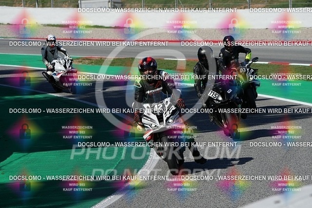 2025_10_21_PBK_12276 | Sportfotografie; SlowMotion; Video; Rennstrecke; Hafeneger; Speer; Racing; RSE; BMW; CBO; Trackday; Motorsportarena; Hockenheimring; Brno; Most; Barcelona; Valencia